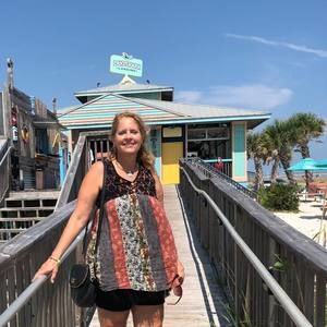 Meet your Posher, Chrystal